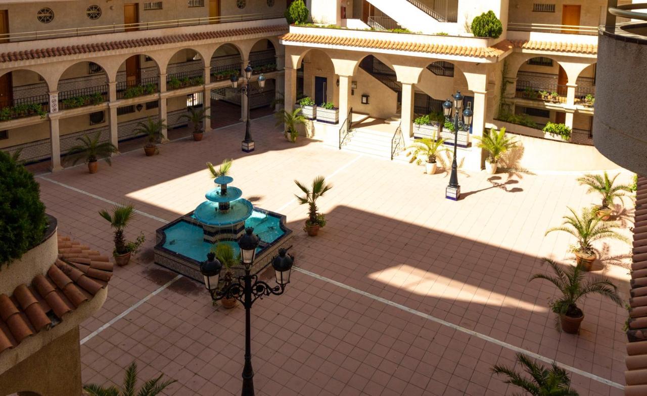 Apartamentos Cordoba Arysal Salou Exteriör bild