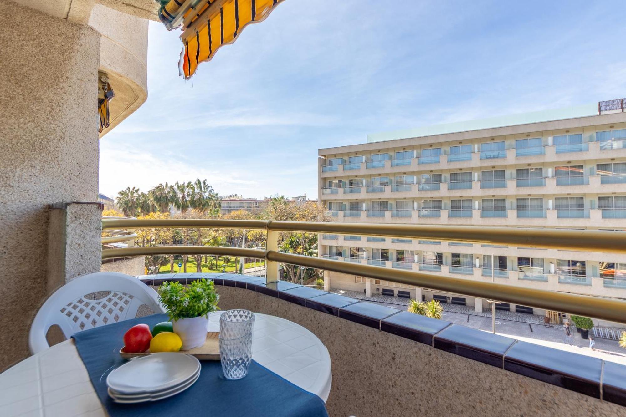 Apartamentos Cordoba Arysal Salou Exteriör bild